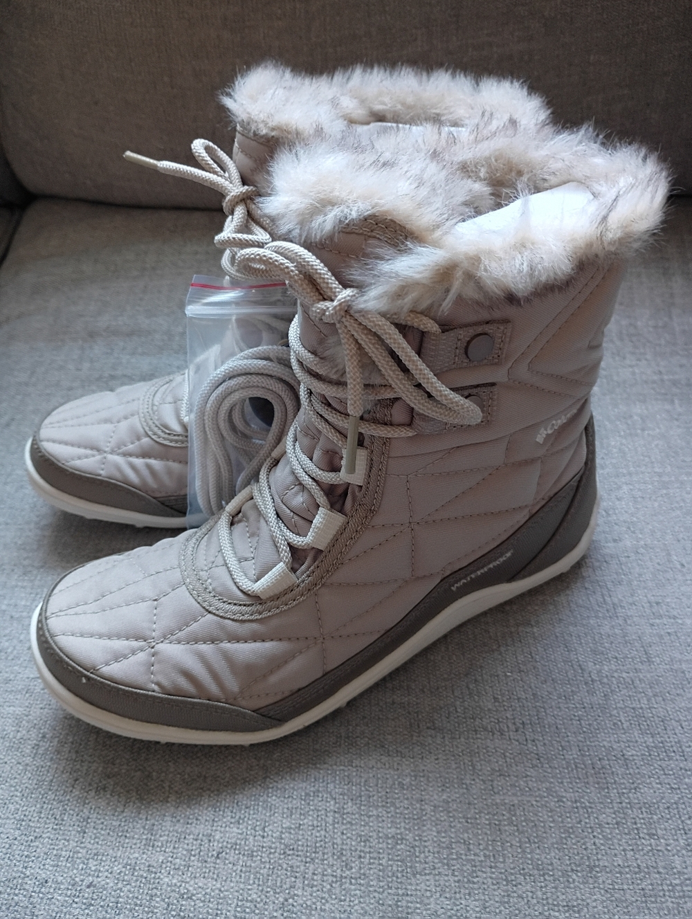 Columbia Minx Shorty III Women's Winter Boots Oxford Tan NWT Size 7